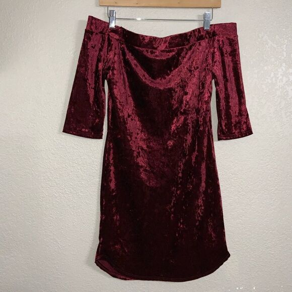 Off Shoulder Dress Ruby Crushed Velvet Size M - Picture 5 of 6
